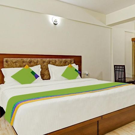 Treebo Celebrity Hotels And Suites Bangalore Bagian luar foto