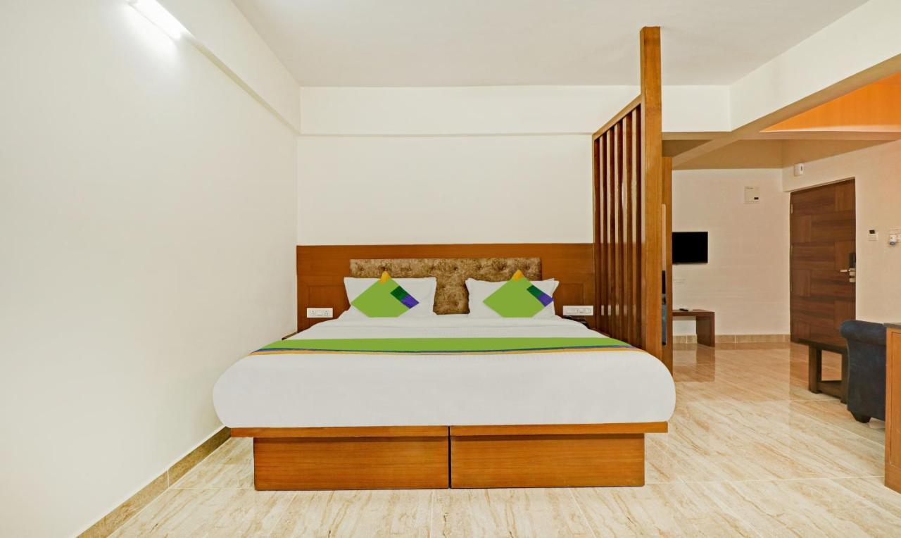 Treebo Celebrity Hotels And Suites Bangalore Bagian luar foto