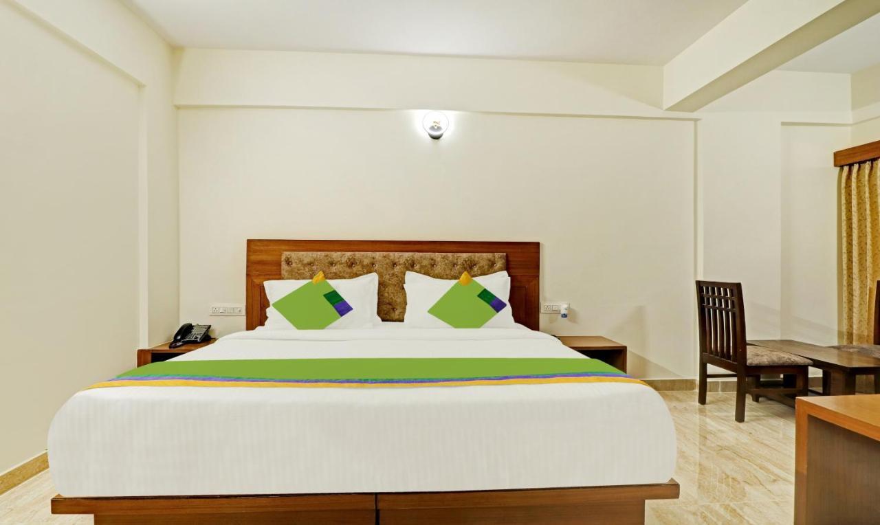 Treebo Celebrity Hotels And Suites Bangalore Bagian luar foto